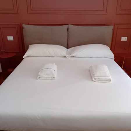 Turin Central Suite Bagian luar foto