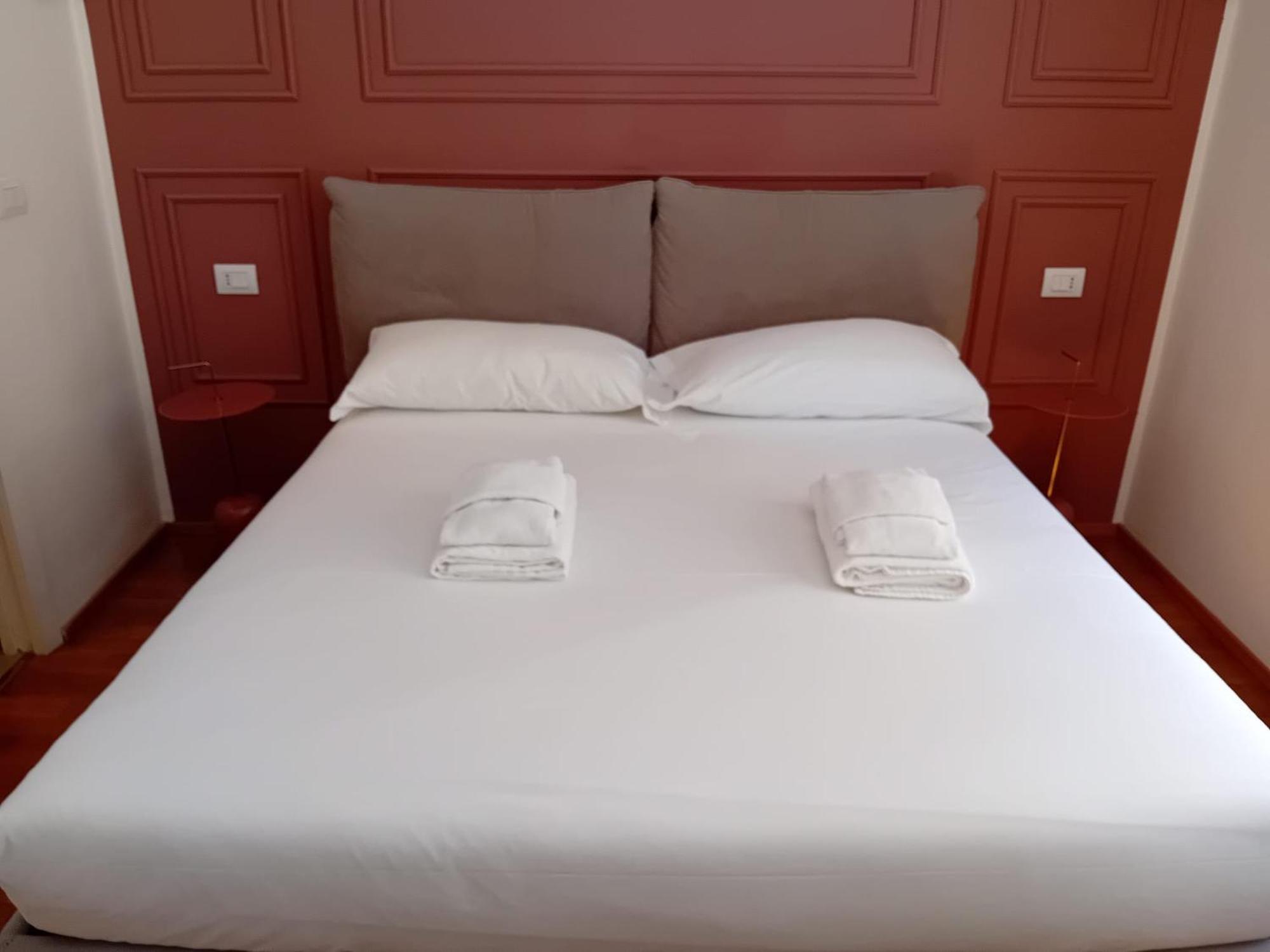 Turin Central Suite Bagian luar foto
